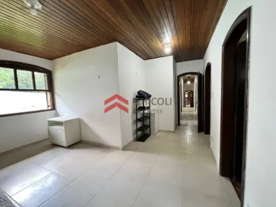 Fazenda / Sítio / Chácara com 4 Quartos à venda, 245m² no Los Álamos, Vargem Grande Paulista