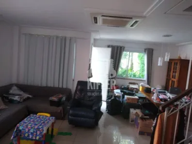 Casa de Condomínio com 4 Quartos à venda, 140m² no Badu, Niterói