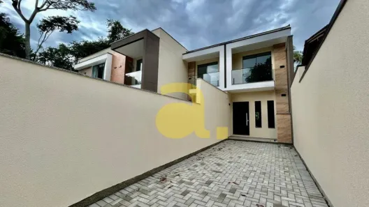 Sobrado com 2 Quartos à venda, 96m² no Água Verde, Blumenau