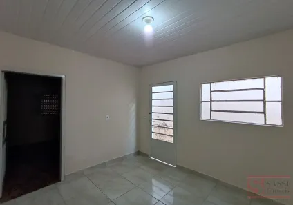 Casa com 1 Quarto para alugar, 48m² no Vila Gioto, Limeira