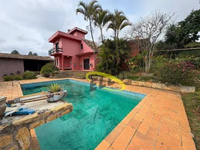 Fazenda / Sítio / Chácara com 3 Quartos para venda ou aluguel, 700m² no Água Espraiada (Caucaia do Alto), Cotia