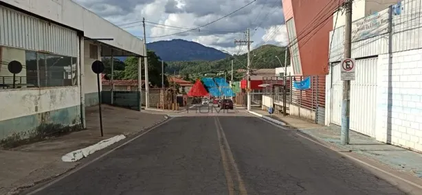 Terreno / Lote Comercial à venda, 437m² no Caeté, Caeté