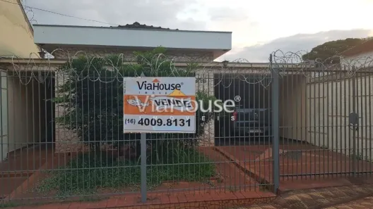 Casa Comercial com 3 Quartos à venda, 203m² no Centro, Cravinhos
