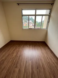 Apartamento com 2 Quartos à venda, 75m² no Bingen, Petrópolis