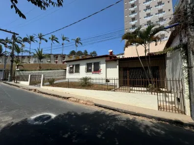 Casa com 3 Quartos à venda, 220m² no João Braz da Costa Val, Viçosa