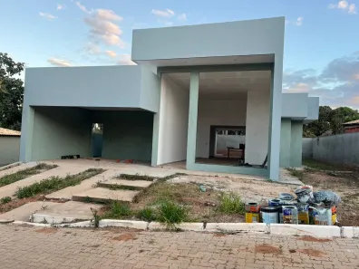 Casa de Condomínio com 3 Quartos à venda, 210m² no Setor Habitacional Tororó, Brasília