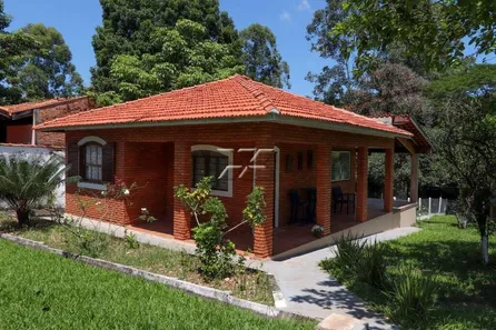 Fazenda / Sítio / Chácara com 5 Quartos à venda, 500m² no Centro, Águas de São Pedro