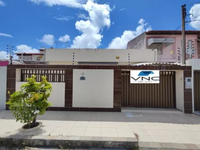 Casa com 3 Quartos à venda, 280m² no Grageru, Aracaju