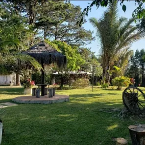 Fazenda / Sítio / Chácara com 3 Quartos à venda, 200m² no Sebandilha, Mairinque