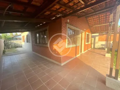 Casa com 3 Quartos para alugar, 105m² no São Lourenço, Bertioga