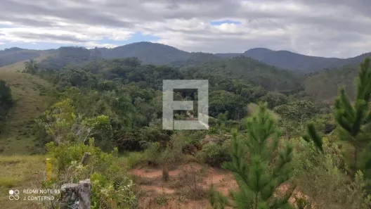 Terreno / Lote / Condomínio à venda, 4400m² no Santa Teresa, São Pedro de Alcântara