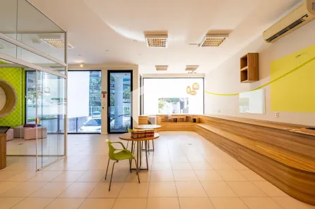 Prédio Inteiro com 9 Quartos para venda ou aluguel, 496m² no Cambuí, Campinas