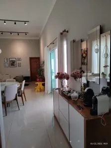 Casa de Condomínio com 3 Quartos à venda, 202m² no Jardim Magnólias, Araraquara