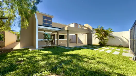 Casa de Condomínio com 3 Quartos à venda, 180m² no Alto da Boa Vista, Brasília