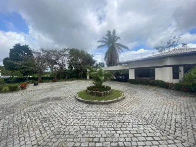 Casa com 4 Quartos à venda, 540m² no Portão, Lauro de Freitas