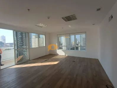 Conjunto Comercial / Sala à venda, 38m² no Vila Dom Pedro I, São Paulo