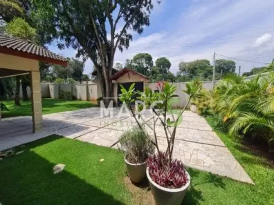 Fazenda / Sítio / Chácara com 3 Quartos à venda, 800m² no Jardim das Cerejeiras, Arujá