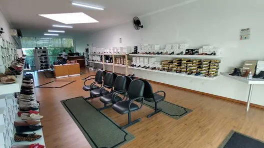 Loja / Salão / Ponto Comercial à venda, 150m² no Centro, Itatiba