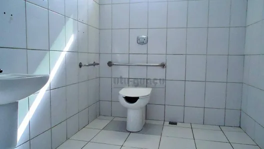 Prédio Inteiro para alugar, 2000m² no Centro, Salto
