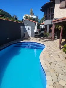 Sobrado com 3 Quartos para alugar, 150m² no São Lourenço, Bertioga