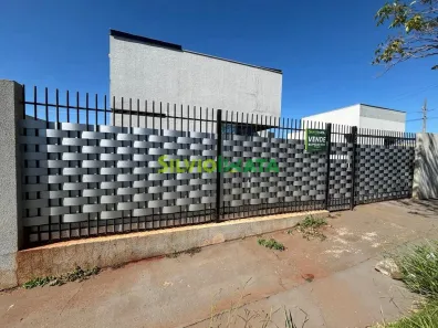 Casa com 2 Quartos para alugar, 54m² no Residencial Arezzo, Maringá