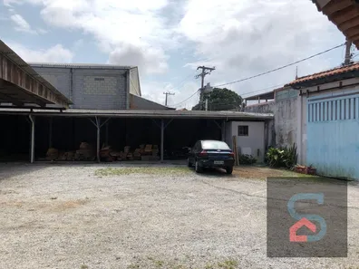 Galpão / Depósito / Armazém à venda, 785m² no Praia do Siqueira, Cabo Frio