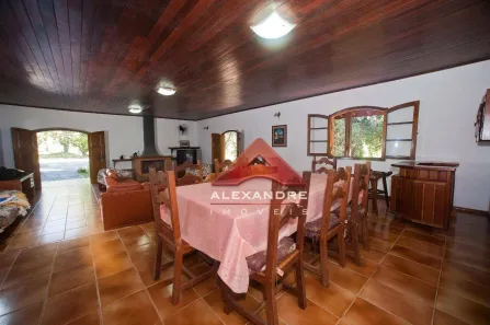 Fazenda / Sítio / Chácara com 4 Quartos à venda, 160000m² no Caçapava Velha, Caçapava