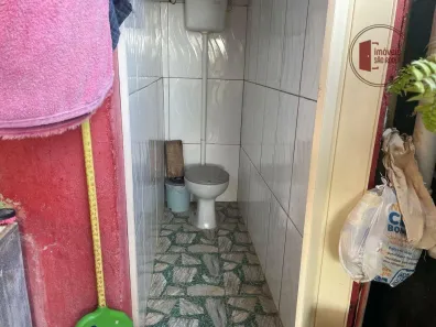 Fazenda / Sítio / Chácara com 3 Quartos à venda, 2000m² no , Araçariguama