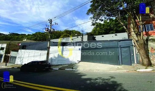 Galpão / Depósito / Armazém para alugar, 635m² no Jardim São Miguel, Taboão da Serra