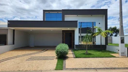 Casa de Condomínio com 3 Quartos para alugar, 165m² no Vila Guedes, Jaguariúna
