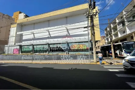 Prédio Inteiro para alugar, 1382m² no Centro, Ribeirão Preto