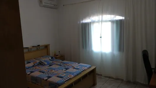 Sobrado com 5 Quartos à venda, 300m² no Centro, Igaratá