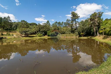 Fazenda / Sítio / Chácara com 10 Quartos à venda, 2000m² no Lagoa Grande, Embu-Guaçu