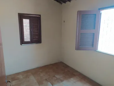 Casa com 2 Quartos para alugar, 50m² no Sinhá Sabóia, Sobral