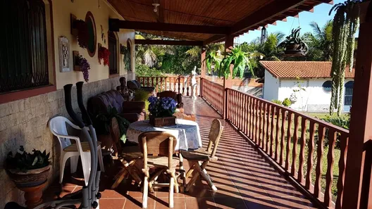 Fazenda / Sítio / Chácara com 4 Quartos à venda, 200m² no Rio Seco (Bacaxá), Saquarema