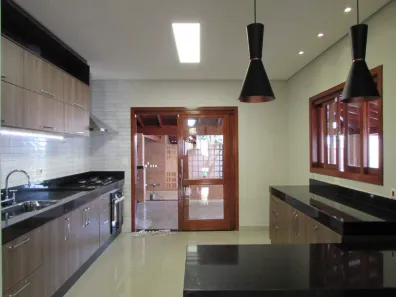 Fazenda / Sítio / Chácara com 2 Quartos para alugar, 188m² no Chácara Lucília, Americana