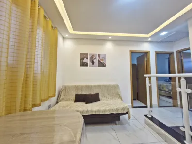 Casa de Condomínio com 2 Quartos para alugar, 48m² no Aviação, Praia Grande