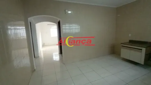 Casa com 2 Quartos para alugar, 100m² no Jardim Aliança, Guarulhos