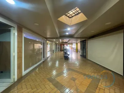 Galpão / Depósito / Armazém para alugar, 16m² no Centro, Londrina