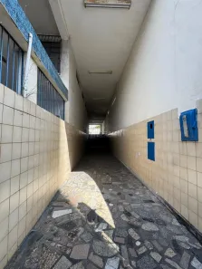 Loja / Salão / Ponto Comercial com 4 Quartos para venda ou aluguel, 200m² no Centro, Campos dos Goytacazes