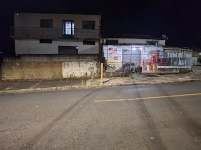 Prédio Inteiro para venda ou aluguel, 266m² no Jardim Eliana, Araraquara