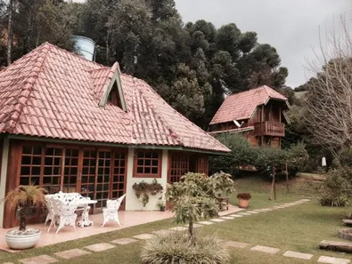 Casa de Condomínio com 7 Quartos à venda, 400m² no Jardim Embaixador, Campos do Jordão
