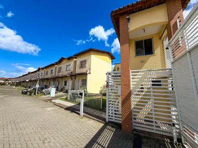 Casa de Condomínio com 2 Quartos à venda, 47m² no Siqueira, Fortaleza