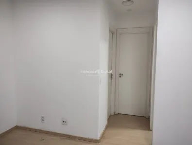 Apartamento com 2 Quartos para alugar, 40m² no Santo Amaro, São Paulo
