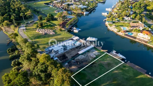 Terreno / Lote / Condomínio à venda, 742m² no Bracuí (Cunhambebe), Angra dos Reis