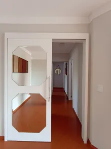 Apartamento com 3 Quartos para alugar, 77m² no Cristo Rei, Curitiba