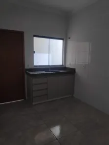 Casa com 3 Quartos para alugar, 78m² no Setor Ponta Kayana, Trindade