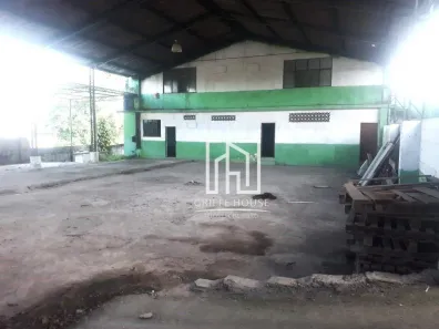 Galpão / Depósito / Armazém para venda ou aluguel, 1500m² no Chácaras Rio-Petrópolis, Duque de Caxias