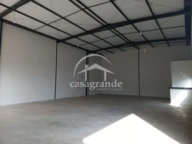 Galpão / Depósito / Armazém à venda, 340m² no Novo Mundo, Uberlândia