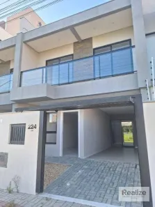Sobrado com 3 Quartos à venda, 119m² no Itacolomi, Balneário Piçarras